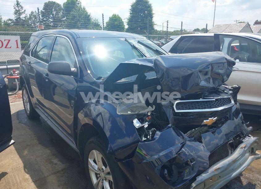 2015 Chevrolet Equinox LS (VIN 2GNALAEK7F6232775) main photo