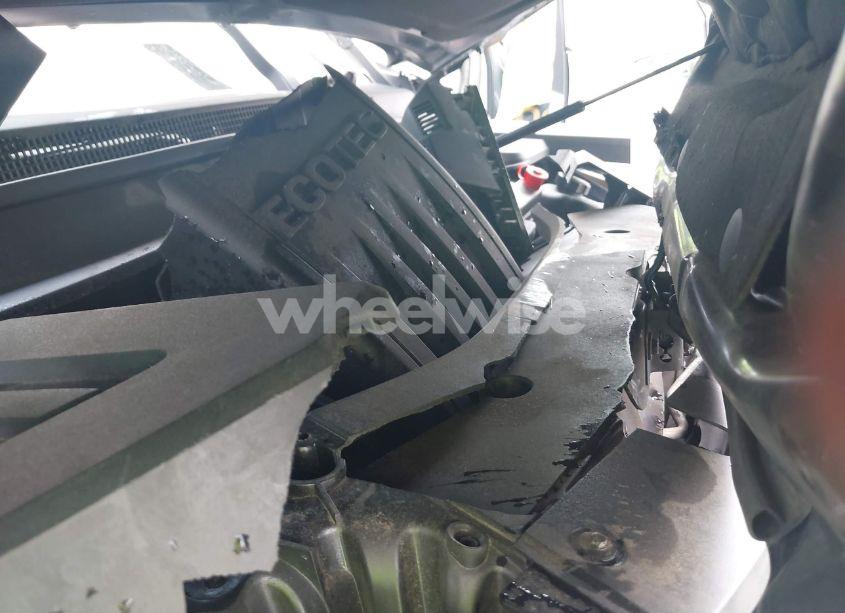 Photo 10 of 2015 Chevrolet Equinox LS (VIN 2GNALAEK7F6232775)