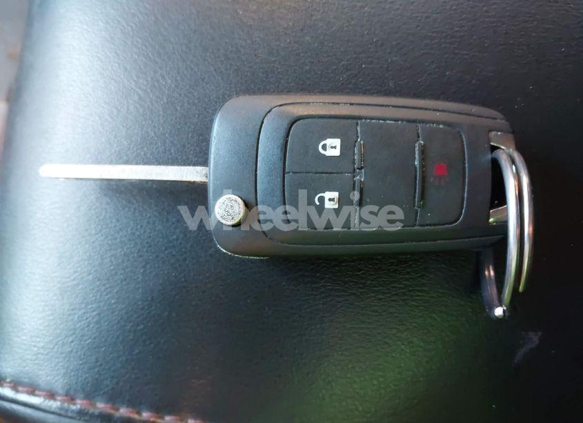 Photo 11 of 2015 Chevrolet Equinox (VIN 2GNALAEK7F6333153)