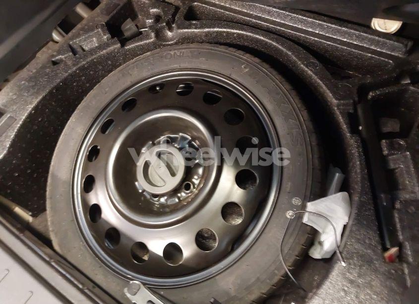 Photo 15 of 2015 Chevrolet Equinox (VIN 2GNALAEK7F6333153)