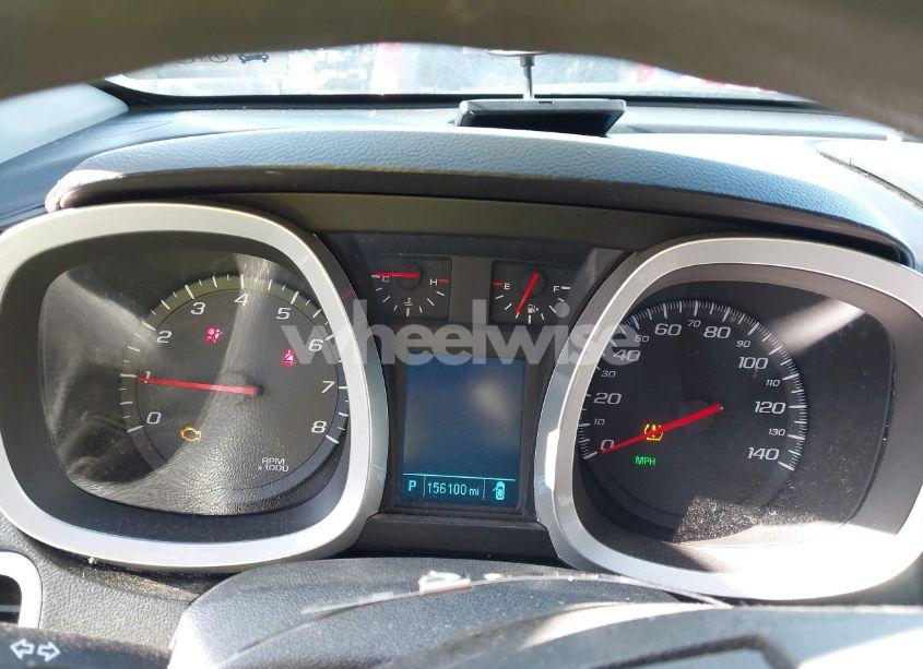 Photo 7 of 2015 Chevrolet Equinox LS (VIN 2GNALAEK7F6390016)