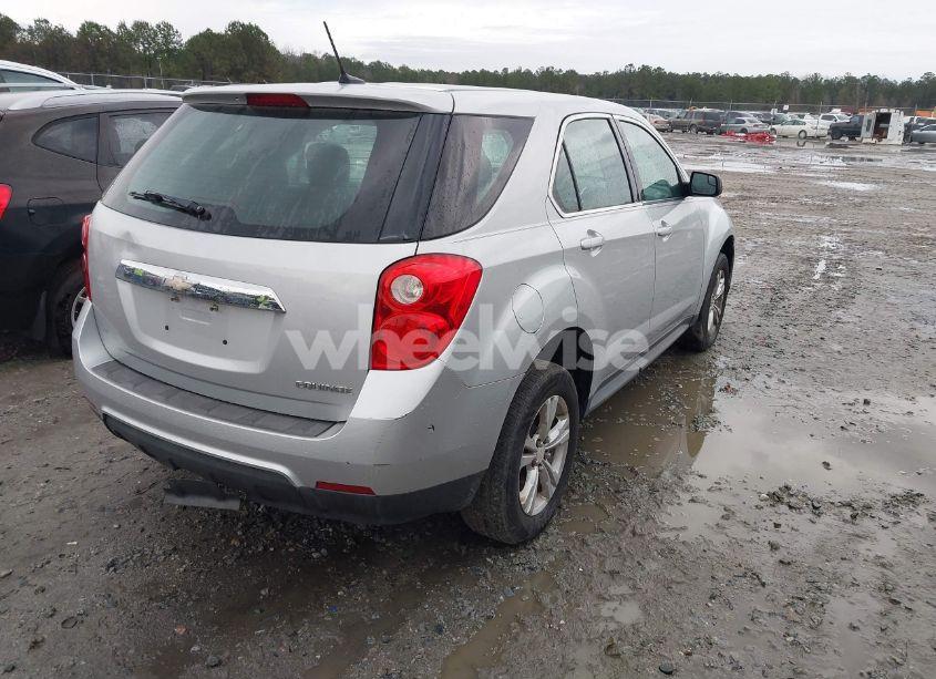 Photo 4 of 2014 Chevrolet Equinox LS (VIN 2GNALAEK8E6332432)