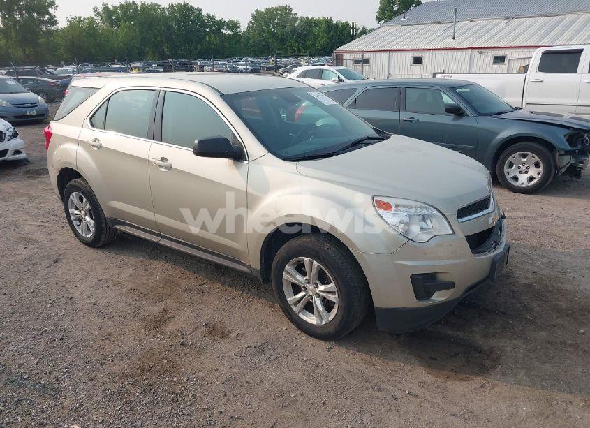 2015 Chevrolet Equinox LS (VIN 2GNALAEK8F1129376) main photo