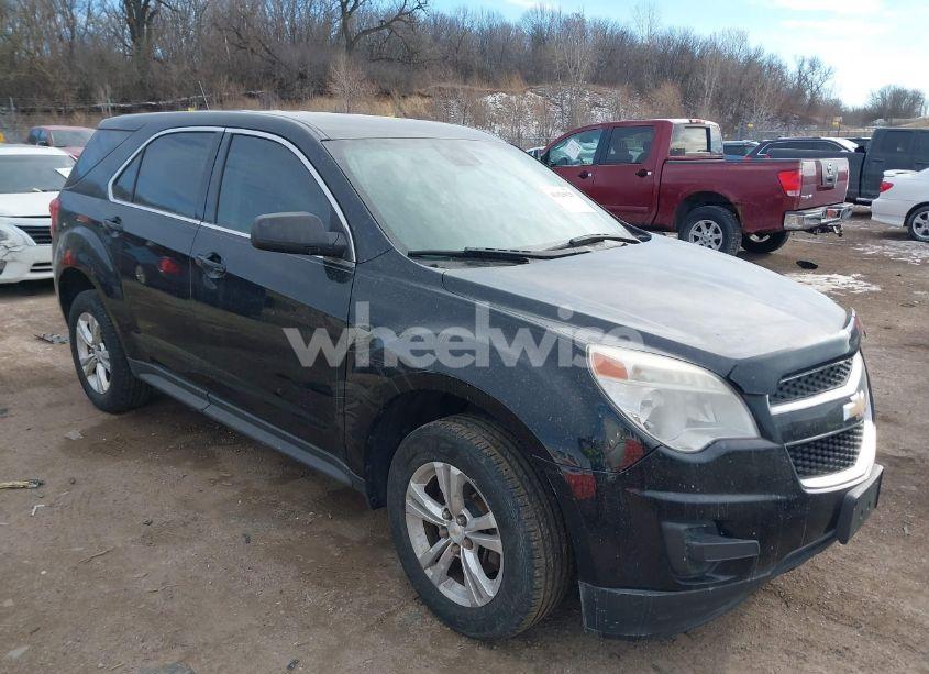2015 Chevrolet Equinox LS (VIN 2GNALAEK8F1133976) main photo