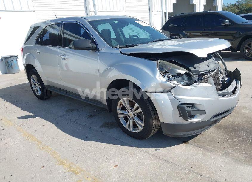 2015 Chevrolet Equinox LS (VIN 2GNALAEK8F1144444) main photo