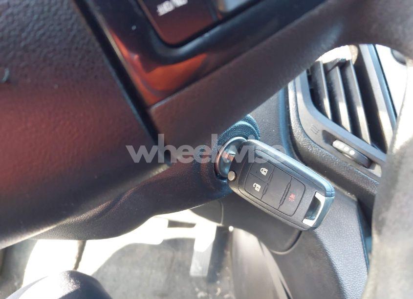 Photo 11 of 2015 Chevrolet Equinox LS (VIN 2GNALAEK8F1177217)