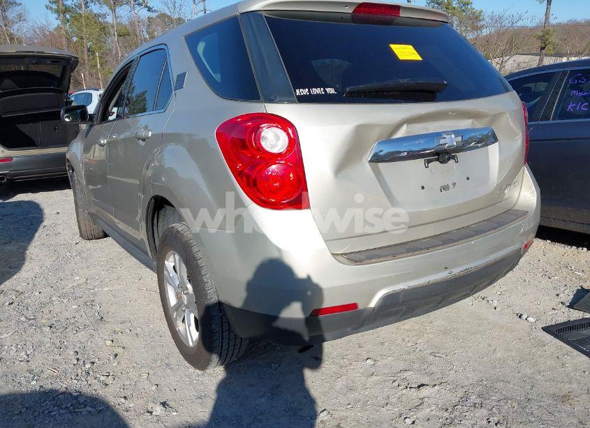 Photo 3 of 2015 Chevrolet Equinox LS (VIN 2GNALAEK8F1177217)