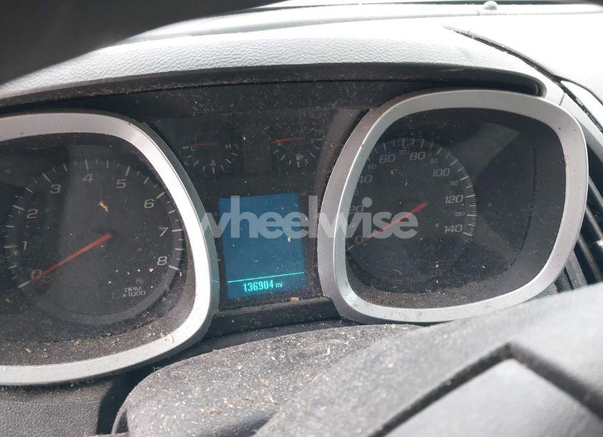 Photo 7 of 2015 Chevrolet Equinox LS (VIN 2GNALAEK8F1177475)