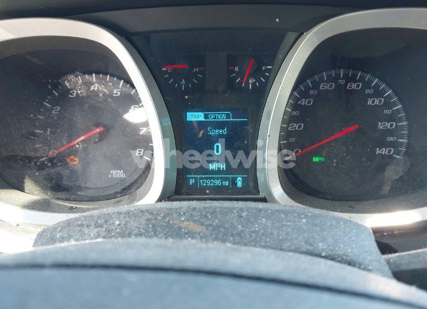 Photo 7 of 2015 Chevrolet Equinox LS (VIN 2GNALAEK8F1179193)