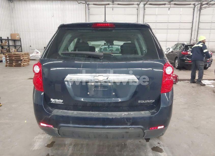 Photo 16 of 2015 Chevrolet Equinox LS (VIN 2GNALAEK8F6161652)