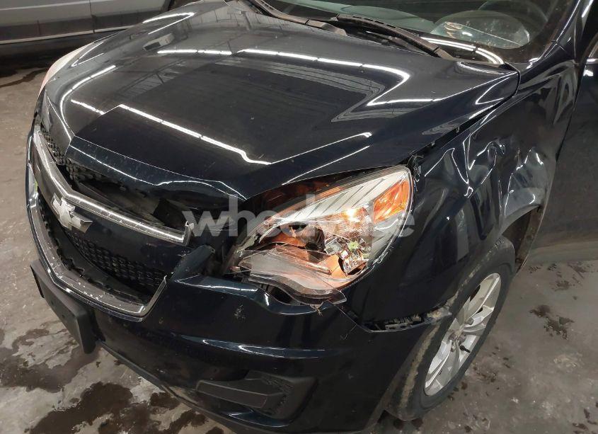 Photo 6 of 2015 Chevrolet Equinox LS (VIN 2GNALAEK8F6161652)