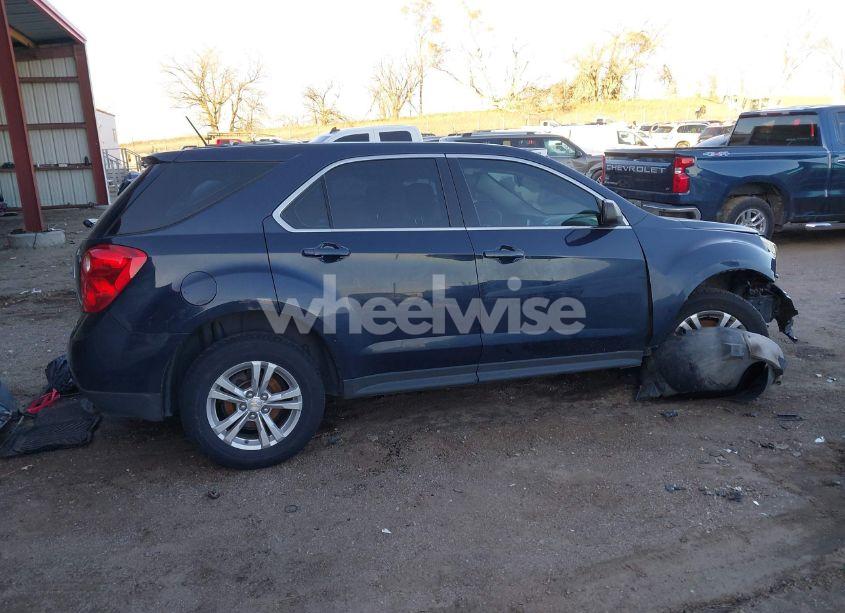 Photo 14 of 2015 Chevrolet Equinox LS (VIN 2GNALAEK8F6175664)