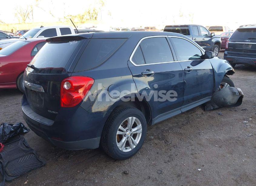 Photo 4 of 2015 Chevrolet Equinox LS (VIN 2GNALAEK8F6175664)