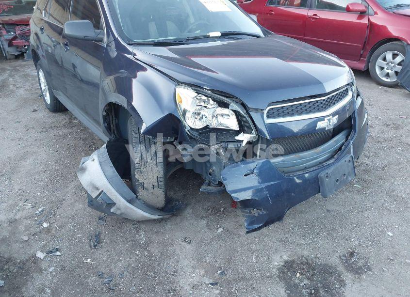 Photo 6 of 2015 Chevrolet Equinox LS (VIN 2GNALAEK8F6175664)