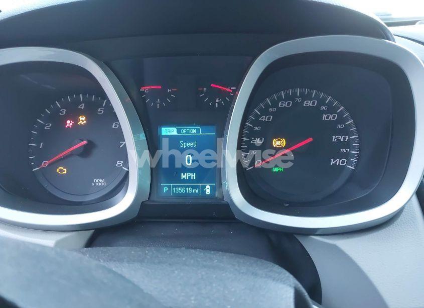 Photo 7 of 2015 Chevrolet Equinox LS (VIN 2GNALAEK8F6175664)