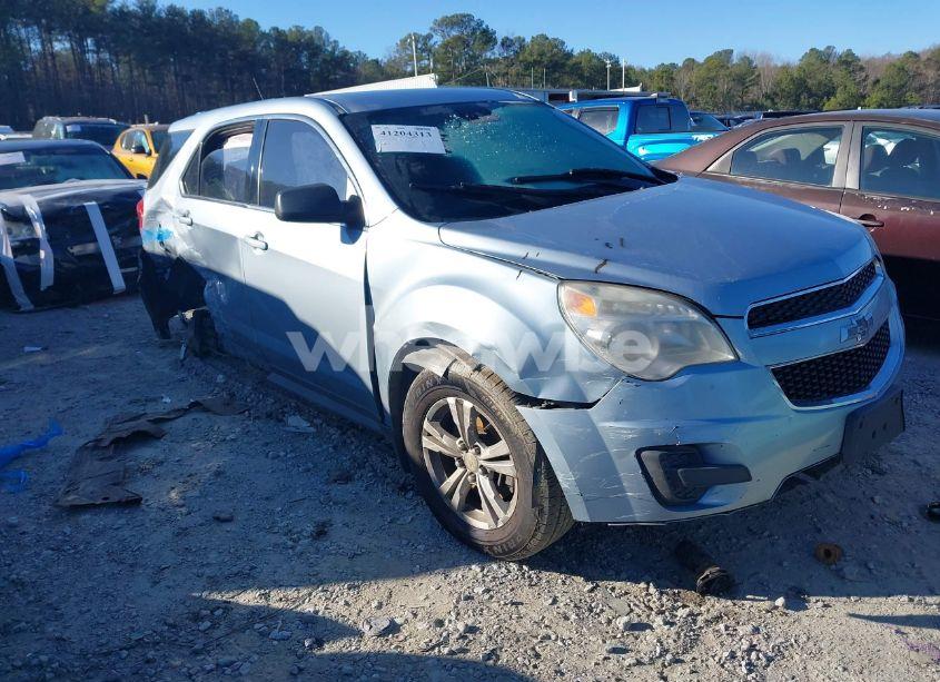2015 Chevrolet Equinox LS (VIN 2GNALAEK8F6228282) main photo