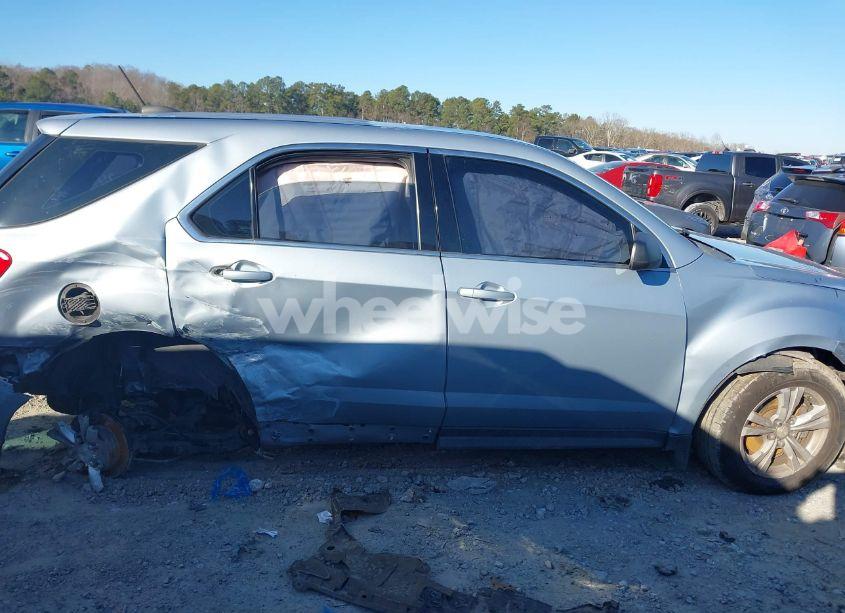 Photo 12 of 2015 Chevrolet Equinox LS (VIN 2GNALAEK8F6228282)