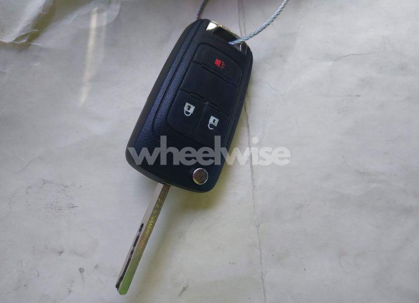 Photo 11 of 2015 Chevrolet Equinox LS (VIN 2GNALAEK8F6370308)