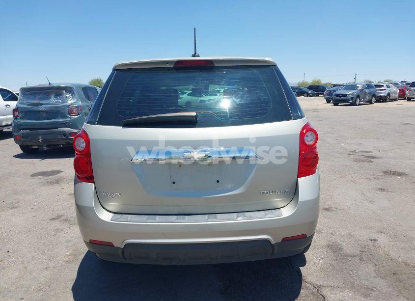 Photo 16 of 2015 Chevrolet Equinox LS (VIN 2GNALAEK8F6370308)