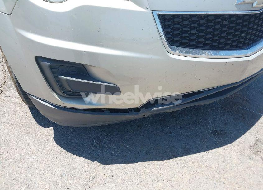 Photo 6 of 2015 Chevrolet Equinox LS (VIN 2GNALAEK8F6370308)