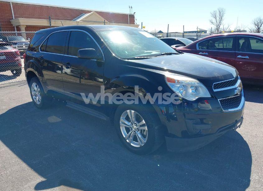 2015 Chevrolet Equinox LS (VIN 2GNALAEK8F6423461) main photo