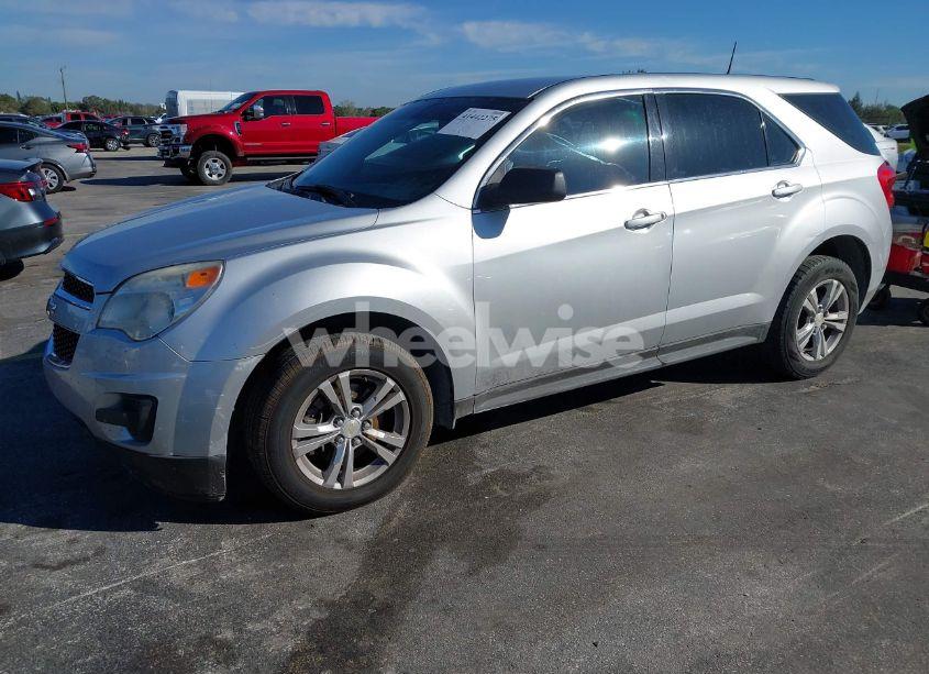 Photo 2 of 2014 Chevrolet Equinox LS (VIN 2GNALAEK9E1127506)