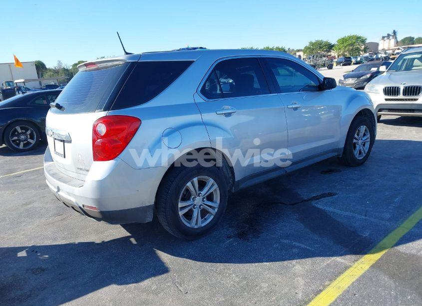 Photo 4 of 2014 Chevrolet Equinox LS (VIN 2GNALAEK9E1127506)