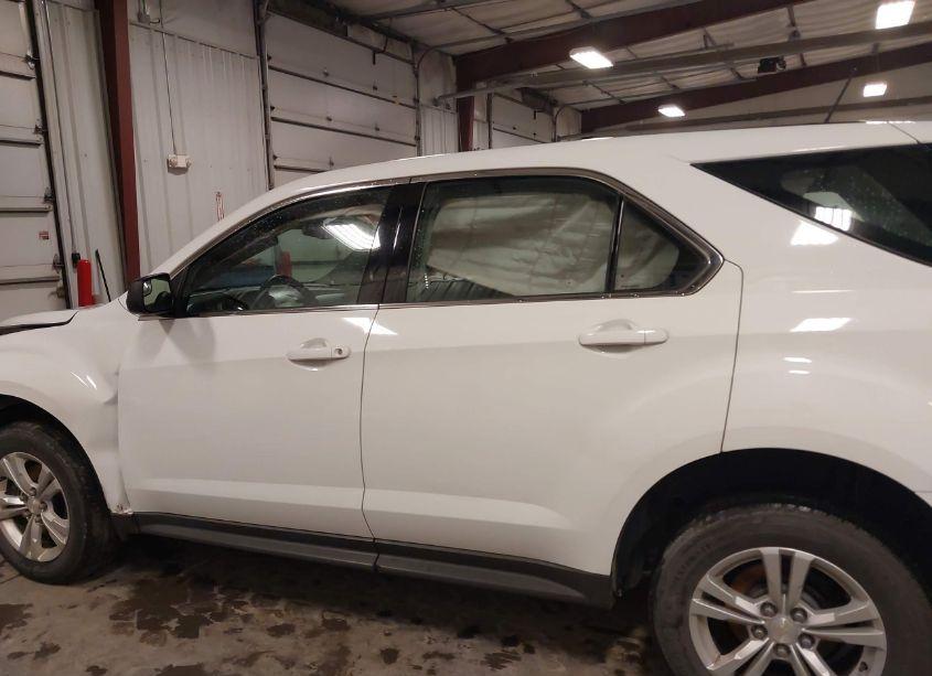 Photo 14 of 2014 Chevrolet Equinox LS (VIN 2GNALAEK9E6111101)