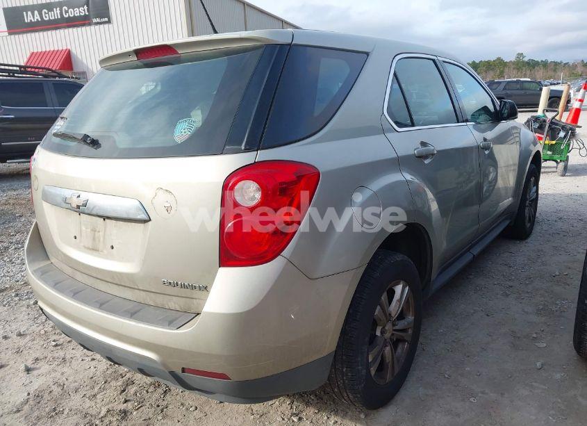 Photo 4 of 2014 Chevrolet Equinox LS (VIN 2GNALAEK9E6248233)