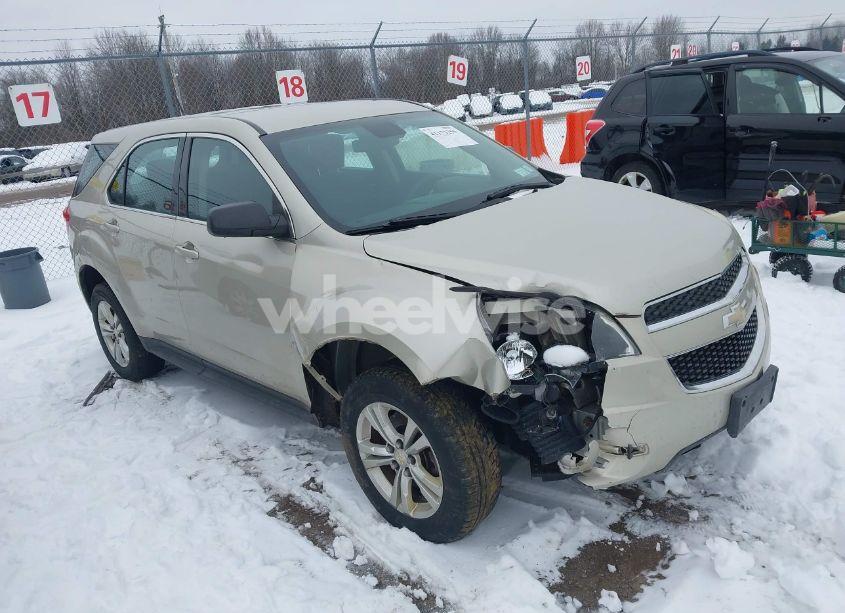 2014 Chevrolet Equinox LS (VIN 2GNALAEK9E6310326) main photo