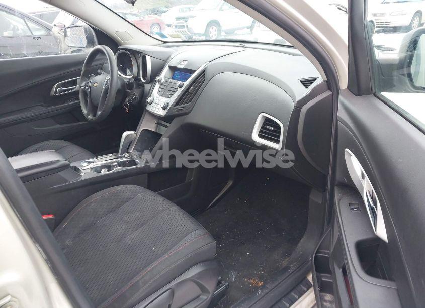 Photo 5 of 2014 Chevrolet Equinox LS (VIN 2GNALAEK9E6310326)