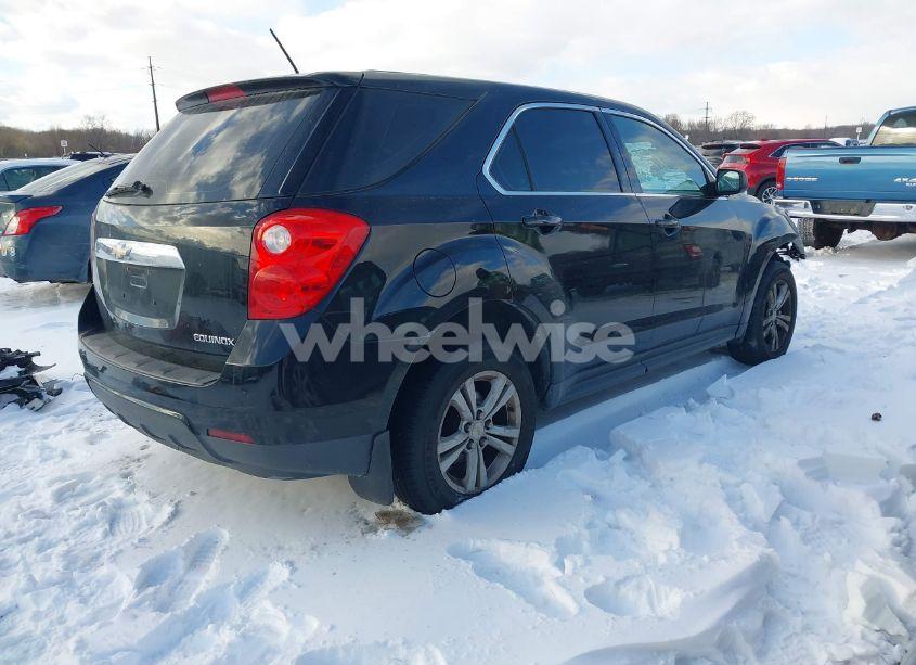 Photo 4 of 2015 Chevrolet Equinox LS (VIN 2GNALAEK9F1133050)