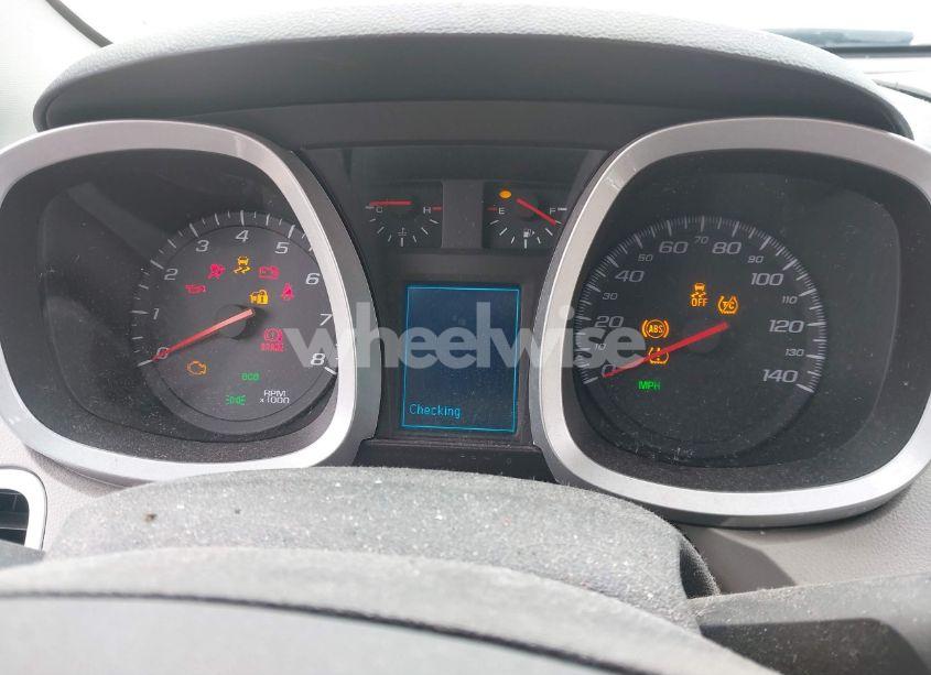 Photo 7 of 2015 Chevrolet Equinox LS (VIN 2GNALAEK9F6360550)