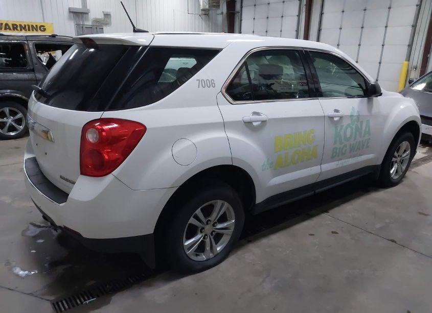 Photo 4 of 2014 Chevrolet Equinox LS (VIN 2GNALAEKXE1134576)