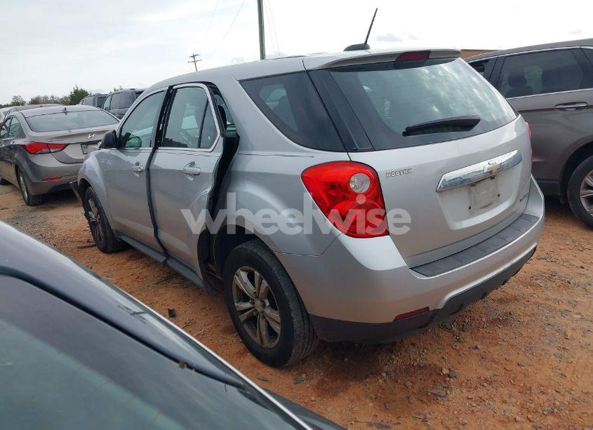 Photo 3 of 2015 Chevrolet Equinox LS (VIN 2GNALAEKXF1111641)