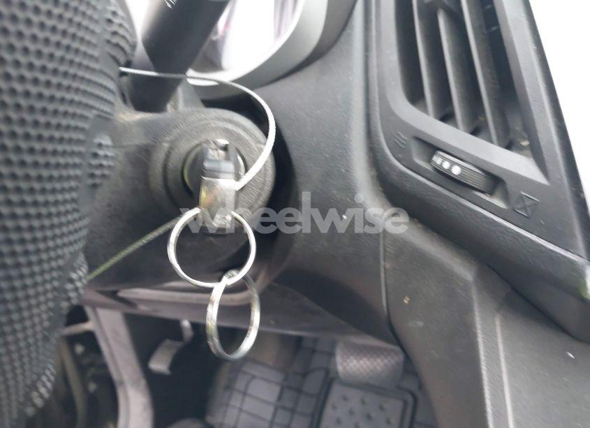 Photo 11 of 2015 Chevrolet Equinox LS (VIN 2GNALAEKXF1118881)