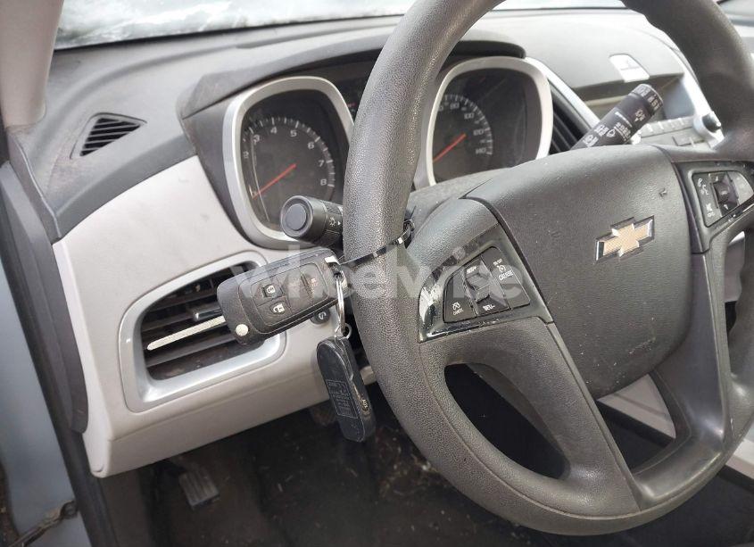 Photo 11 of 2015 Chevrolet Equinox LS (VIN 2GNALAEKXF6176167)