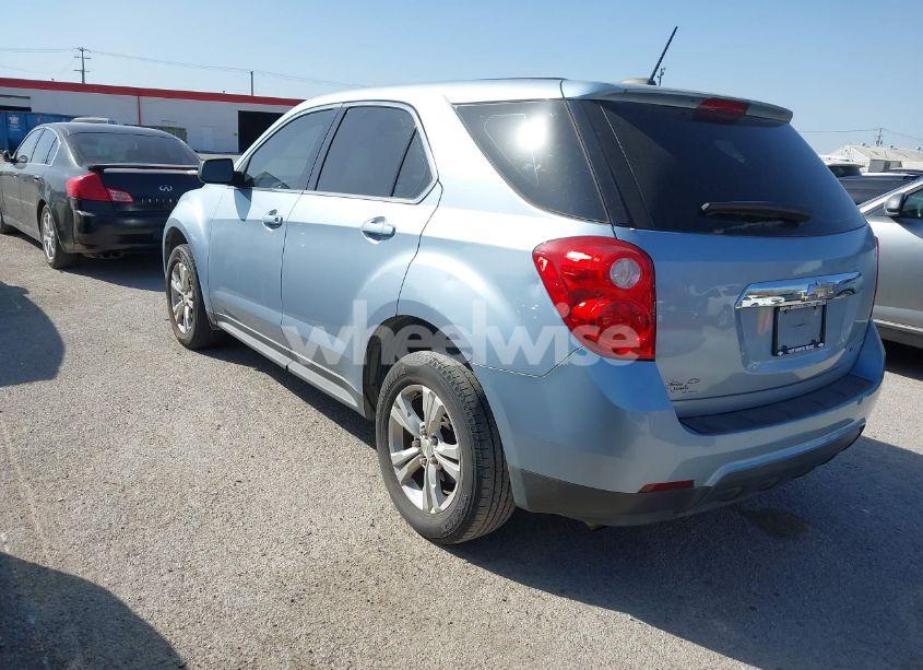 Photo 3 of 2015 Chevrolet Equinox LS (VIN 2GNALAEKXF6231331)