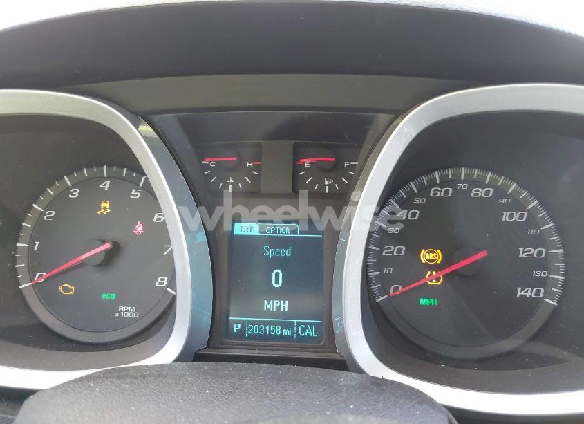 Photo 7 of 2015 Chevrolet Equinox LS (VIN 2GNALAEKXF6231331)