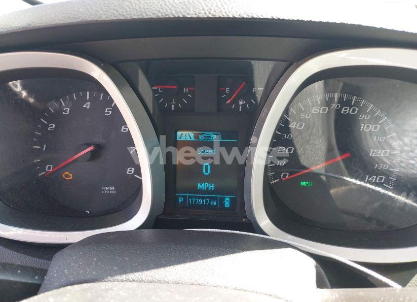 Photo 7 of 2015 Chevrolet Equinox LS (VIN 2GNALAEKXF6354062)