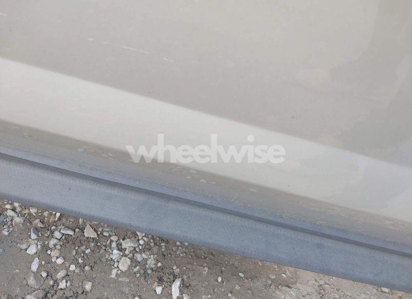 Photo 14 of 2015 Chevrolet Equinox LS (VIN 2GNALAEKXF6394416)