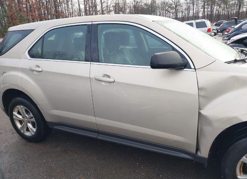 Photo 13 of 2011 Chevrolet Equinox LS (VIN 2GNALBEC0B1177253)