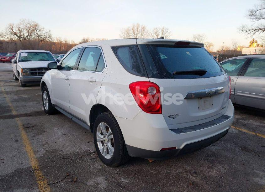 Photo 3 of 2011 Chevrolet Equinox LS (VIN 2GNALBEC0B1177592)