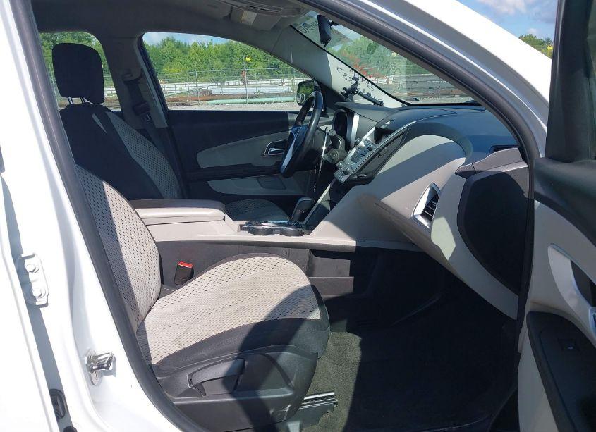 Photo 5 of 2011 Chevrolet Equinox LS (VIN 2GNALBEC0B1193677)