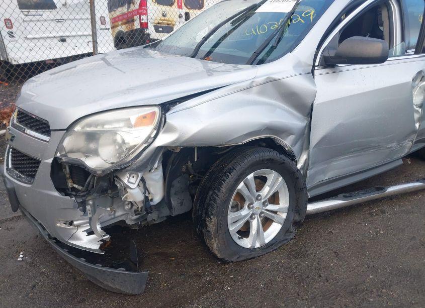 Photo 6 of 2011 Chevrolet Equinox LS (VIN 2GNALBEC0B1209795)