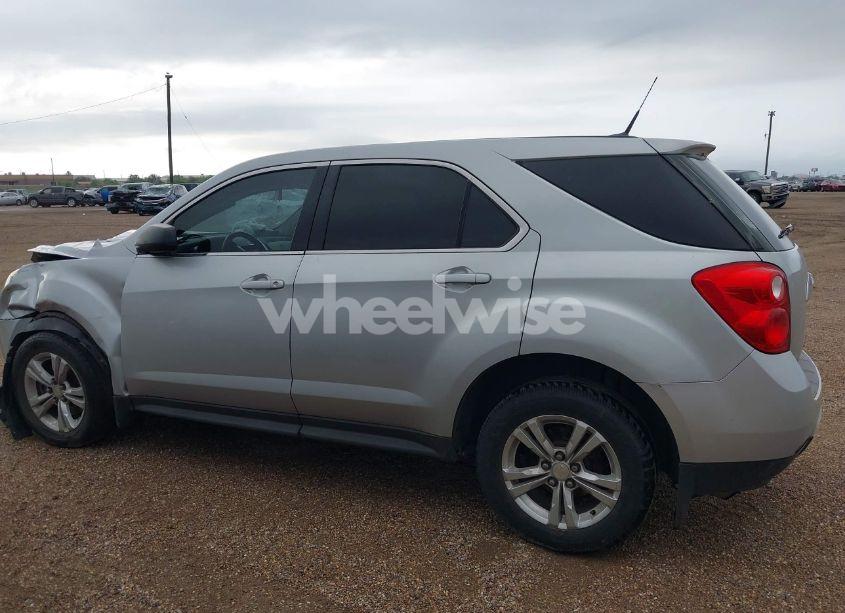 Photo 14 of 2011 Chevrolet Equinox LS (VIN 2GNALBEC0B1226127)