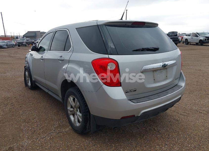 Photo 3 of 2011 Chevrolet Equinox LS (VIN 2GNALBEC0B1226127)