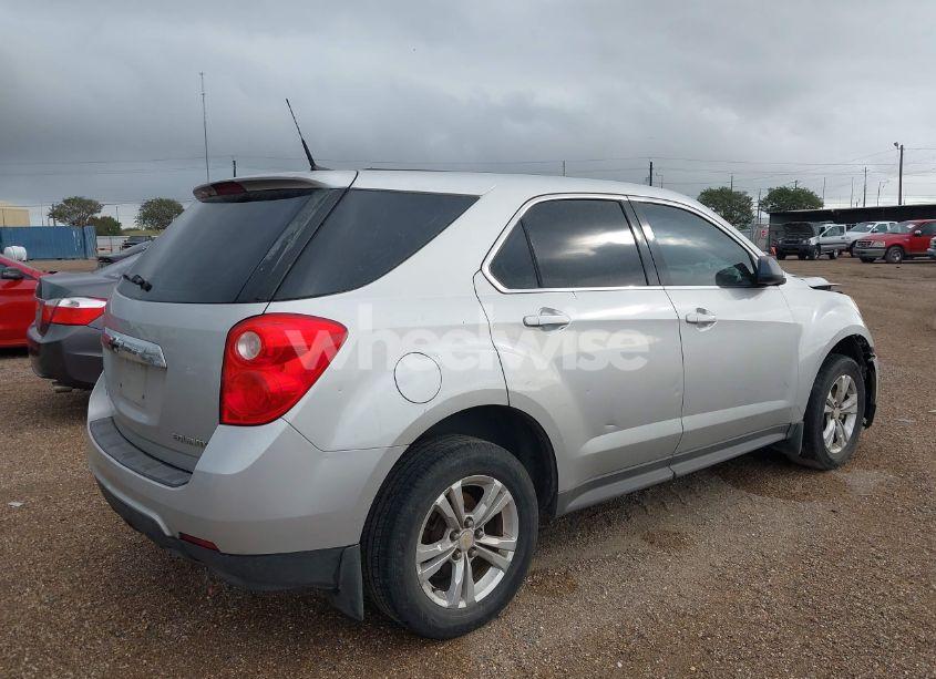 Photo 4 of 2011 Chevrolet Equinox LS (VIN 2GNALBEC0B1226127)