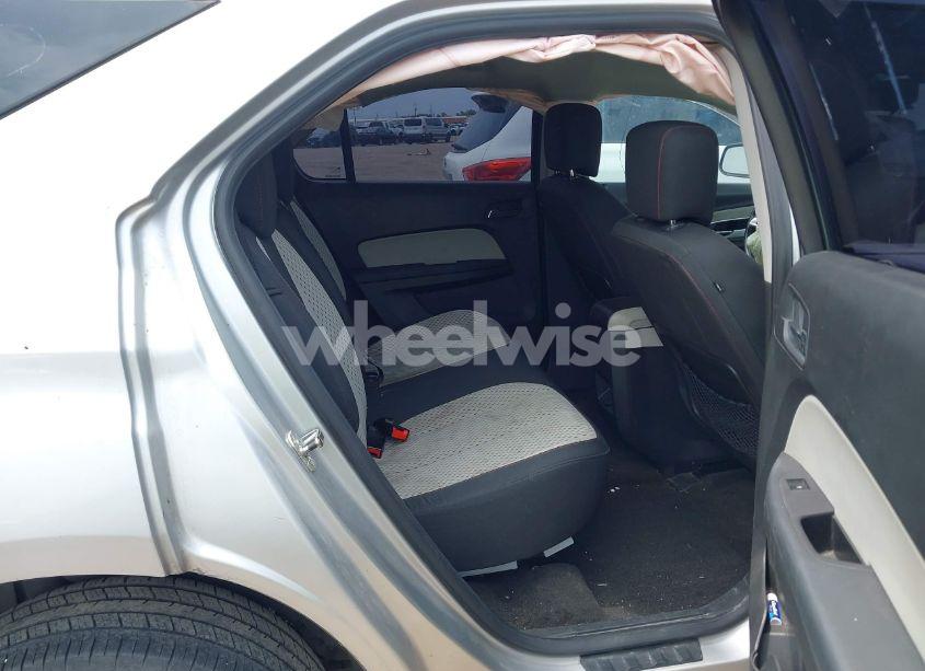 Photo 8 of 2011 Chevrolet Equinox LS (VIN 2GNALBEC0B1226127)