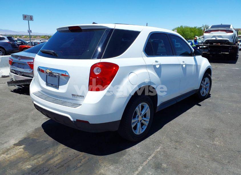 Photo 4 of 2011 Chevrolet Equinox LS (VIN 2GNALBEC1B1271304)